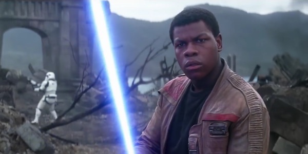 Finn utilise-t-il de nouveau un sabre laser dans l'épisode IX?