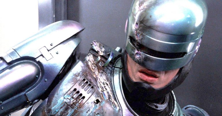 RoboCop reviendra avec le costume d'argent du film de 1987