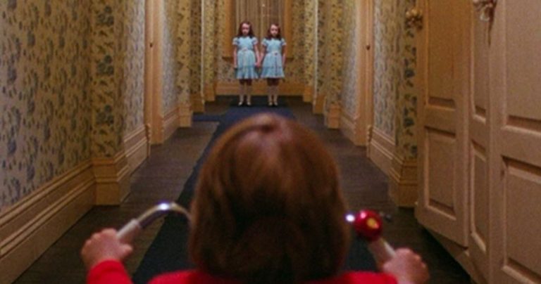Docteur Sleep recréé l'hôtel surplombant les plans brillants de Kubrick