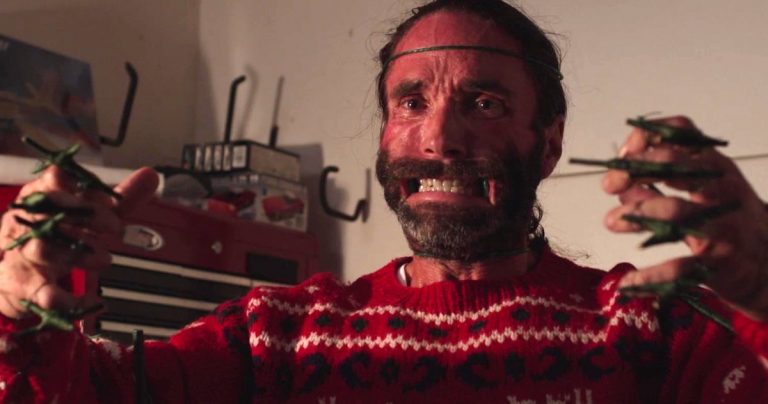 10 ans après MacGruber, Jasper Cole est de retour avec son nouveau film Anyone Home? [EXCLUSIVE]