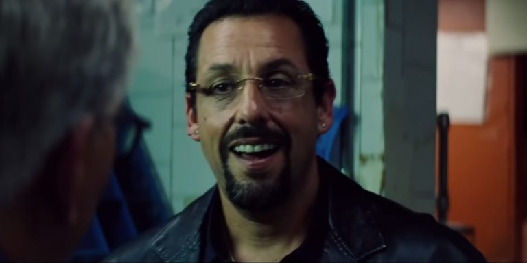 Adam Sandler dit qu'il n'a jamais «téléphoné» à l'un de ses films, malgré quelques contrecoups