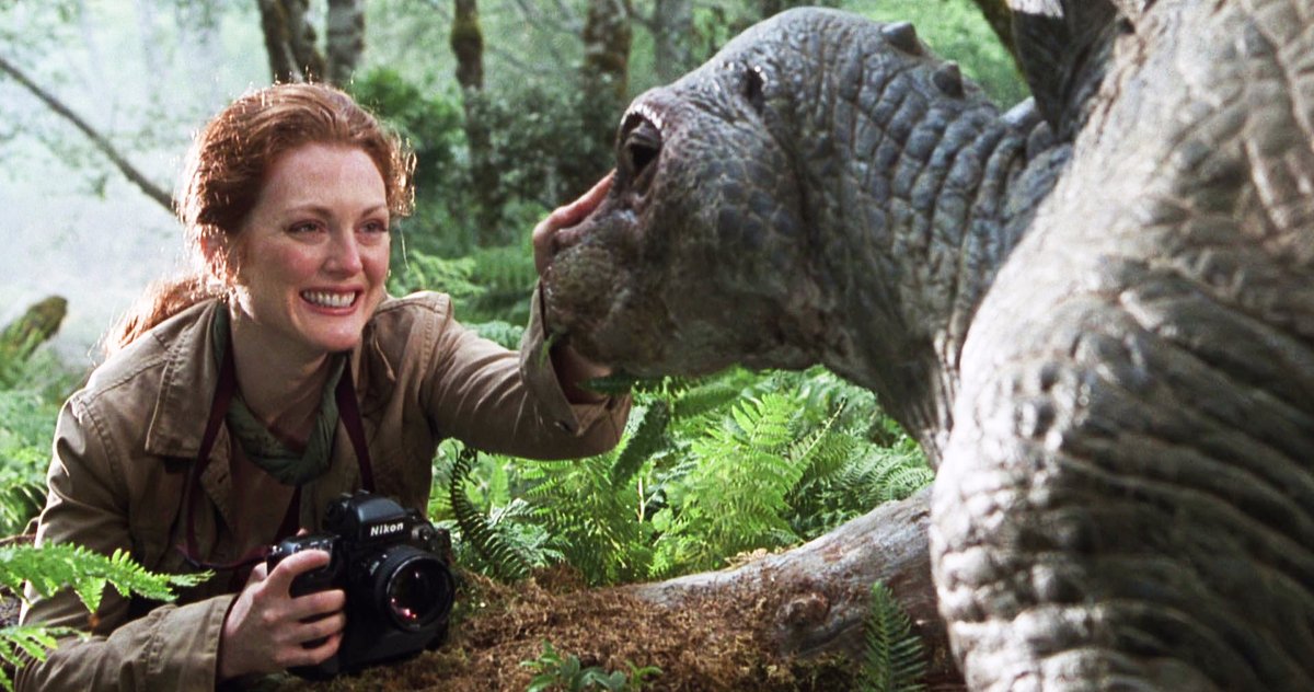 Jurassic World 3 Interdit Au Moins De Julianne Moore n’a pas été invitée à revenir pour Jurassic World 3
