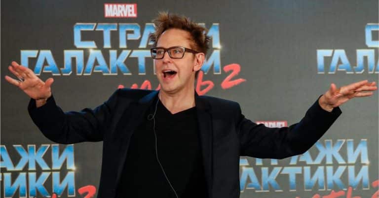 James Gunn tease un possible crossover Marvel-DC : "On en a parlé"
